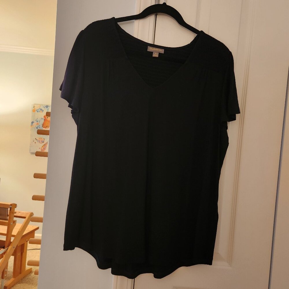 Flutter Sleeve Black T-Shirt Size 1X